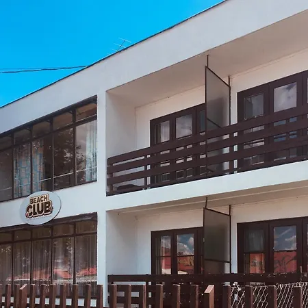 Beach Club Guest house Zamardi
